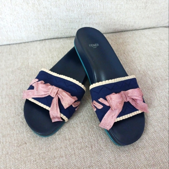 Fendi Blue and Pink Sandals with Bow Accents - Picture 1 of 13